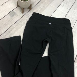 Lululemon black stretch pants